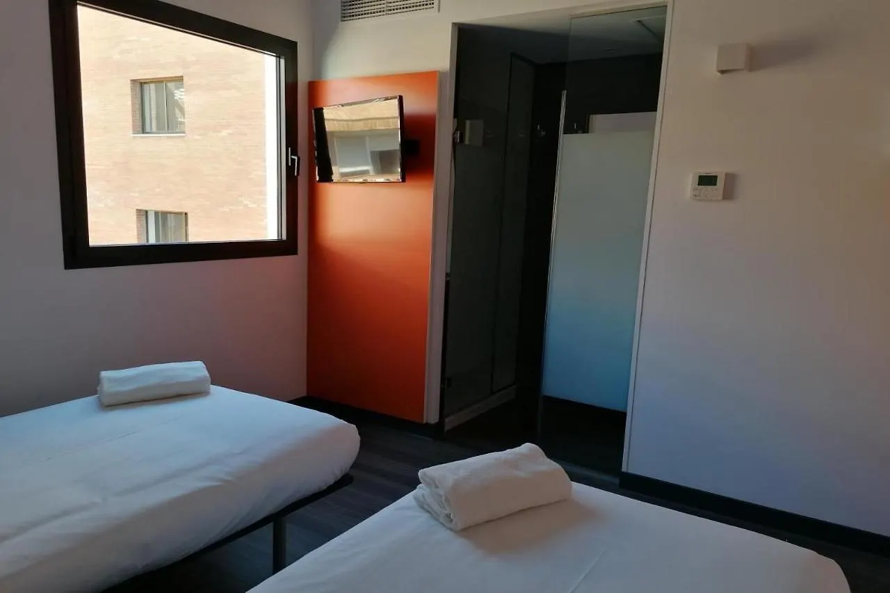 Guest house Easyhotel Malaga City Centre